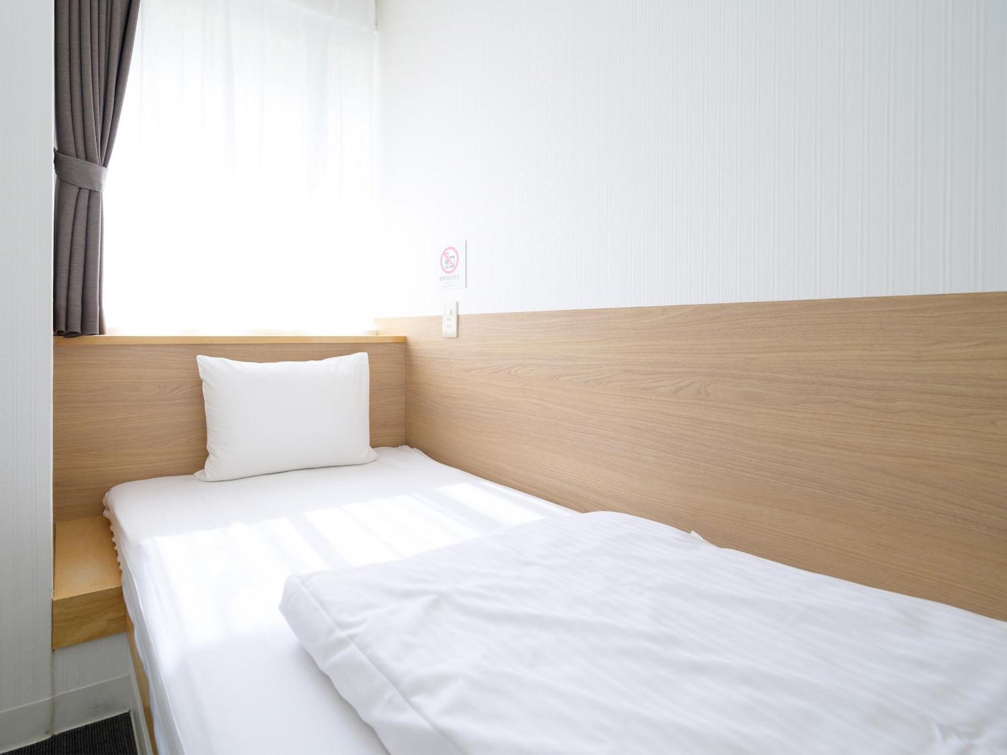 Abest Cube Naha Kokusai Street-Cabin Type Hotel All Room With Key מראה חיצוני תמונה