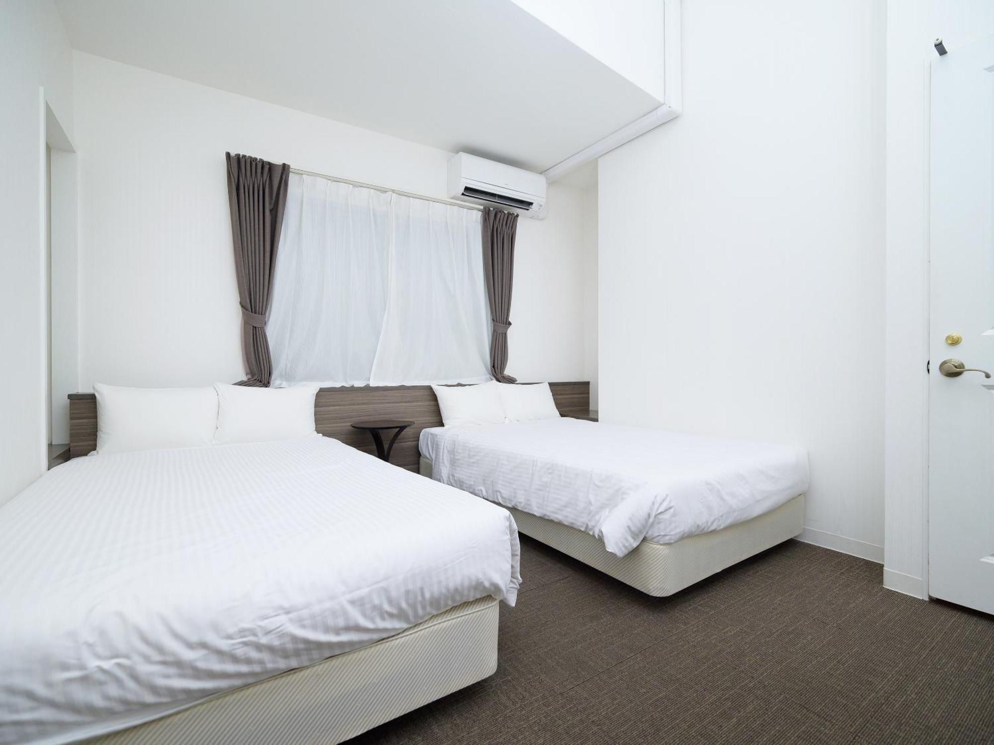 Abest Cube Naha Kokusai Street-Cabin Type Hotel All Room With Key מראה חיצוני תמונה