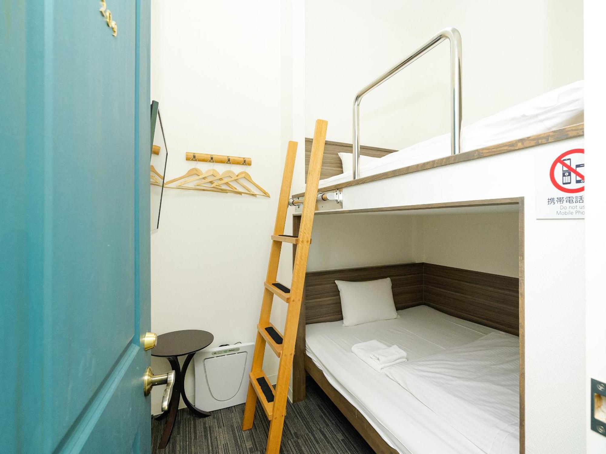 Abest Cube Naha Kokusai Street-Cabin Type Hotel All Room With Key מראה חיצוני תמונה