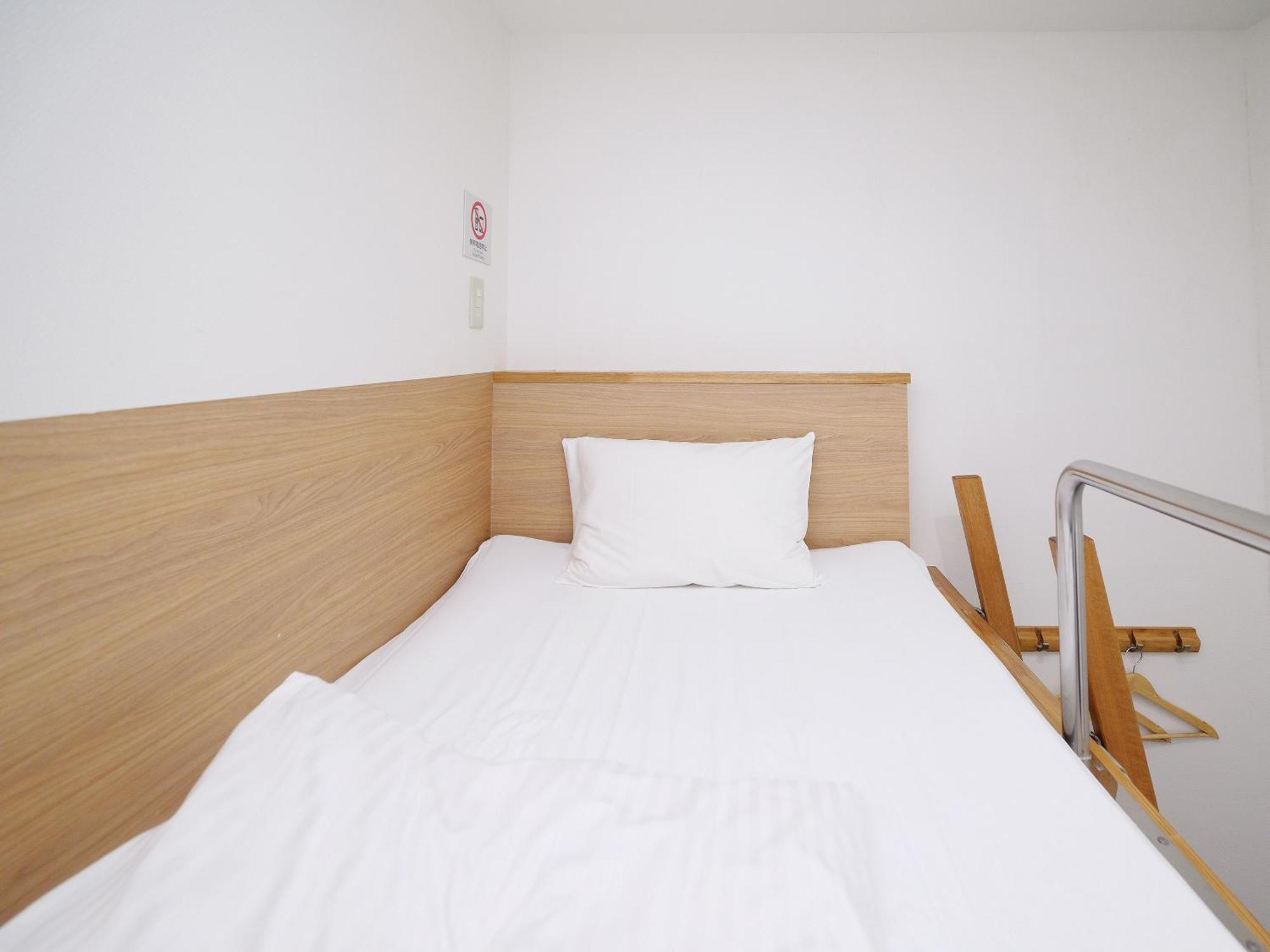 Abest Cube Naha Kokusai Street-Cabin Type Hotel All Room With Key מראה חיצוני תמונה